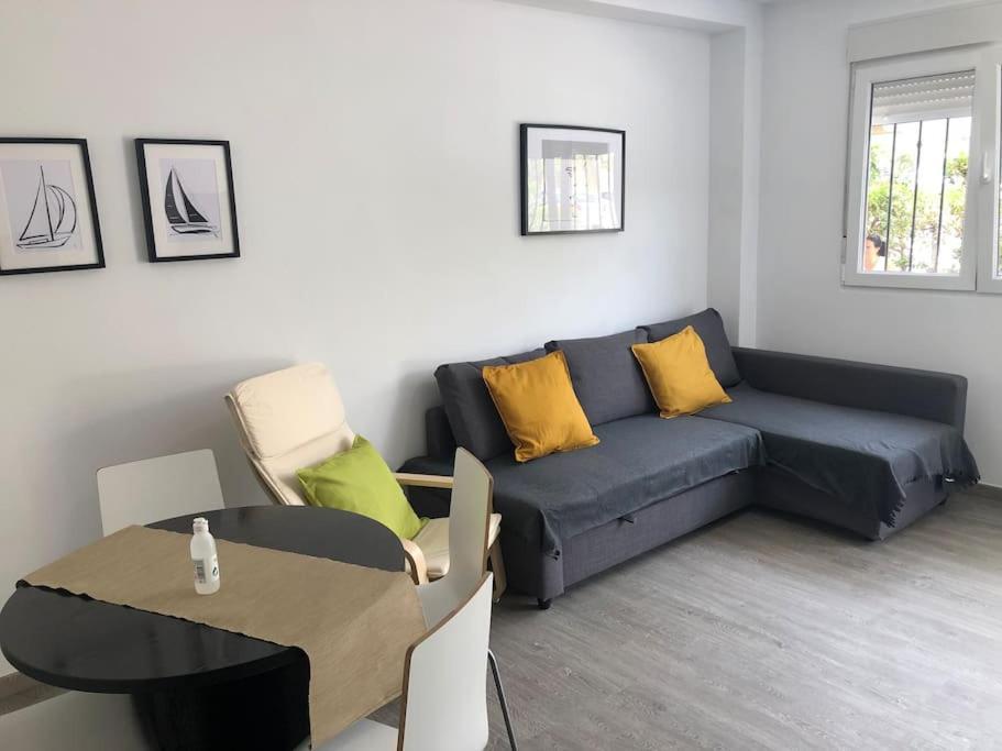 La Carihuela Apartamento 托雷莫利诺斯 外观 照片