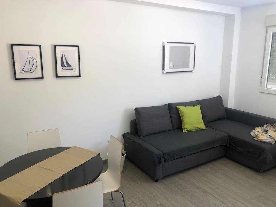 La Carihuela Apartamento 托雷莫利诺斯 外观 照片